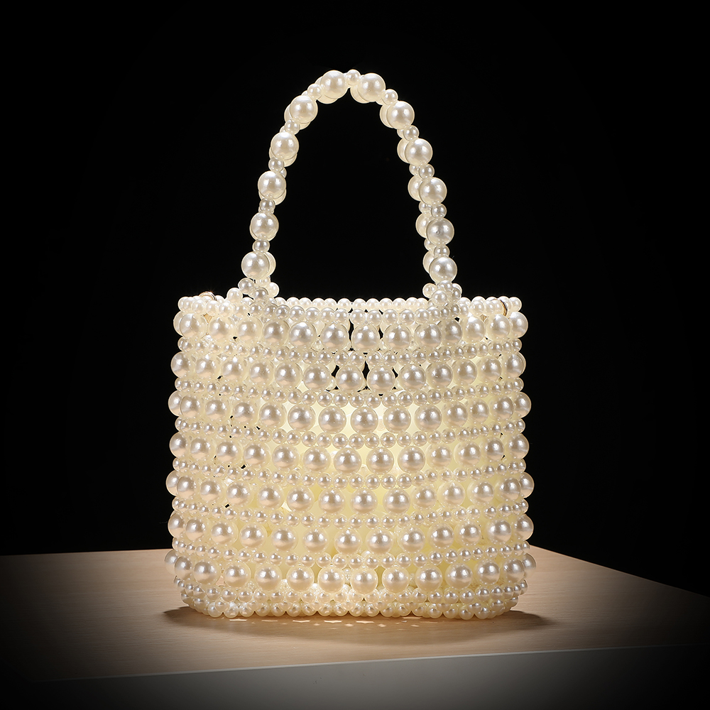 French Vintage Fashion - French vintage pearl evening bag -