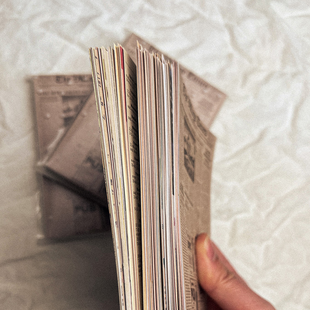 118Pcs Vintage Old Newspaper C - Vintage Fashion Magazines ulasan dan harga